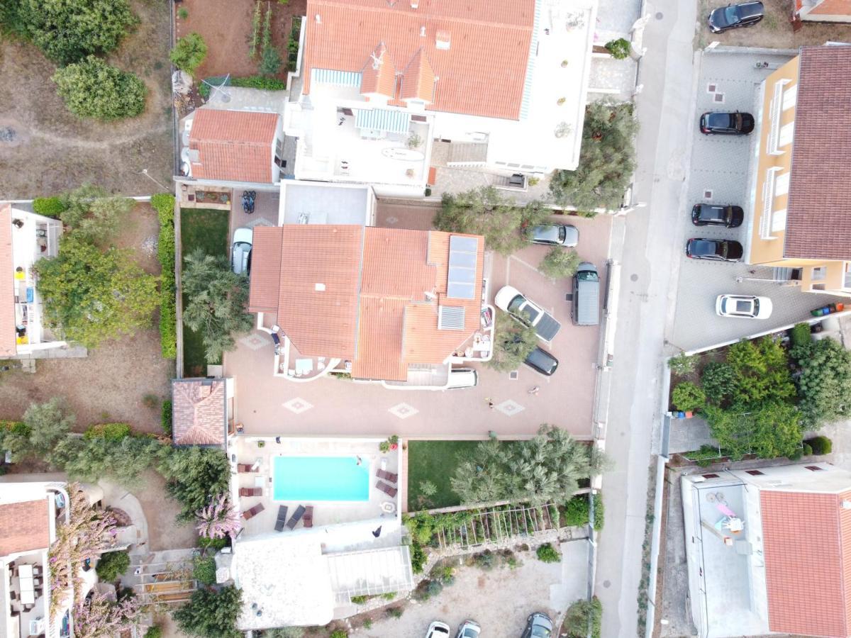 Apartments Basilea Biograd Na Moru Exterior photo