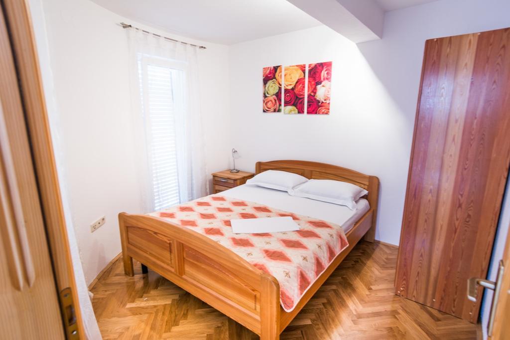 Apartments Basilea Biograd Na Moru Room photo
